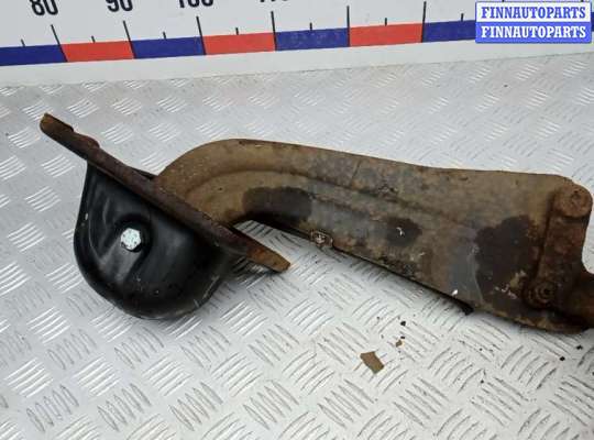 купить ступица задняя правая на VOLKSWAGEN TOURAN (1T1, 1T2)