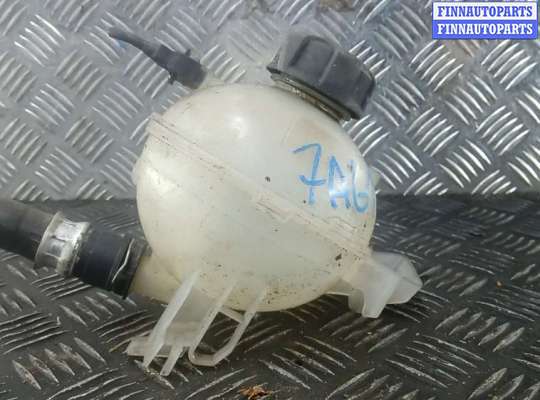 купить бачок расширительный на CITROEN C4 GRAND PICASSO 2