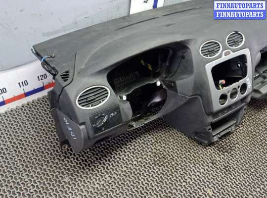 Панель передняя салона (Торпедо) на Ford Focus II