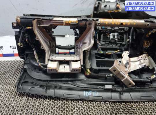 Панель передняя салона (Торпедо) на Ford Focus II