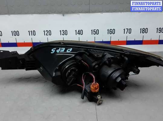 купить фара правая на MAZDA 3 1