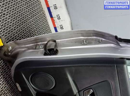 купить дверь задняя правая на RENAULT MEGANE 3