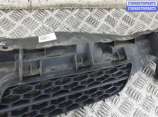 купить решетка радиатора на TOYOTA AURIS E150