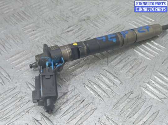 Форсунка топливная на Volkswagen Jetta V (1K)