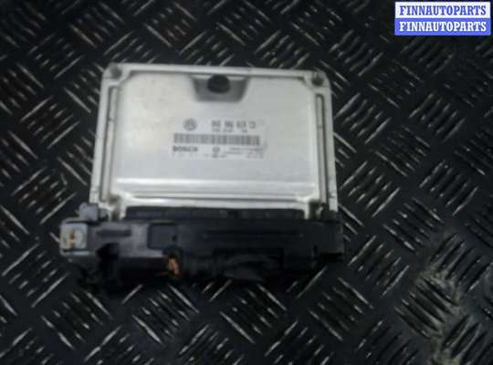 блок управления двс SK337488 на SKODA FABIA 2