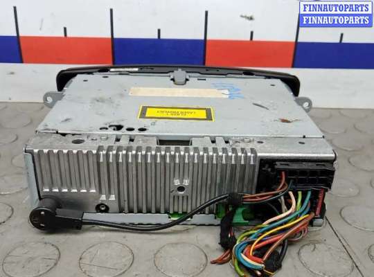 купить магнитола на MERCEDES BENZ VITO W639