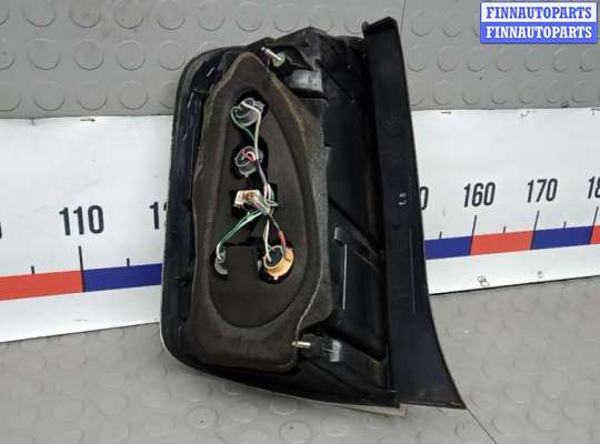 купить фонарь задний правый на TOYOTA PRIUS XW20