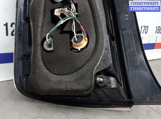 купить фонарь задний правый на TOYOTA PRIUS XW20
