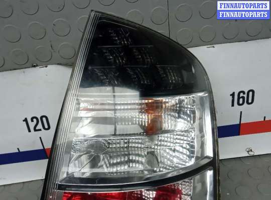 купить фонарь задний правый на TOYOTA PRIUS XW20