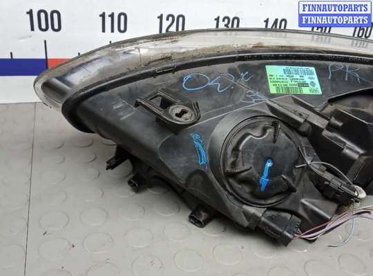 купить фара правая на RENAULT FLUENCE 1