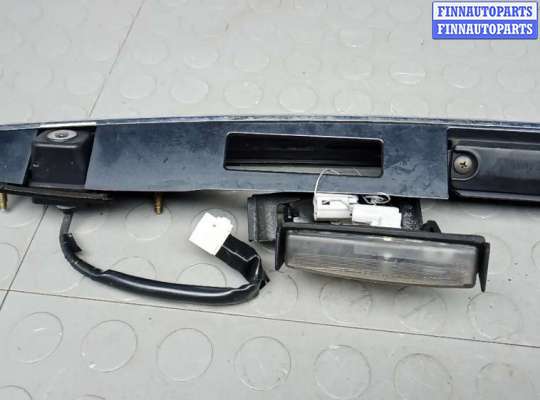 купить фонарь подсветки номера 3-5 двери на LEXUS RX 2