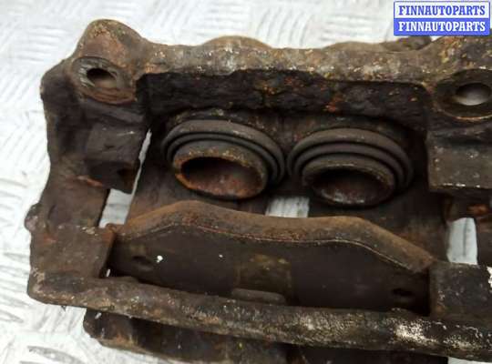 купить суппорт тормозной передний правый на RENAULT TRAFIC 2