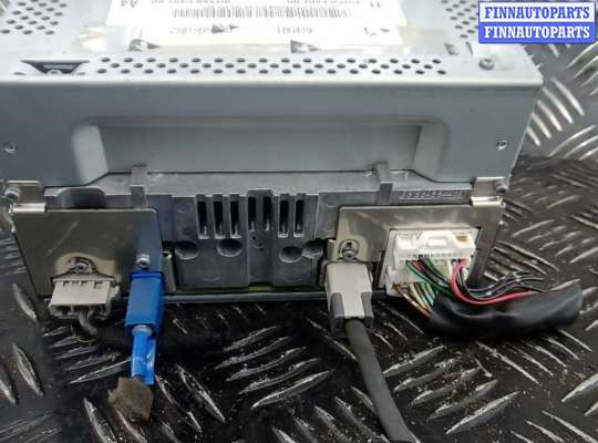 Магнитола на Nissan Juke