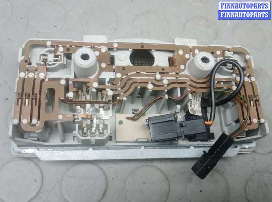 купить фонарь освещения салона на VOLKSWAGEN PASSAT B5