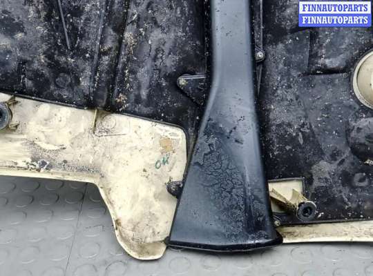 купить защита двигателя верхняя на CHRYSLER 300C 1