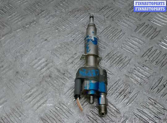 Форсунка топливная на BMW 3 (E90/E91/E92/E93)