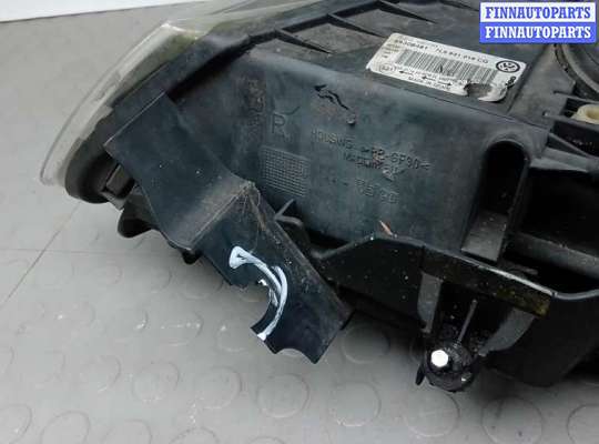 купить фара правая на VOLKSWAGEN TOUAREG 7L