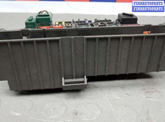 купить блок предохранителей на BMW X1 E84