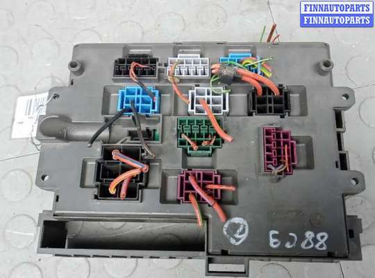 купить блок предохранителей на BMW X1 E84