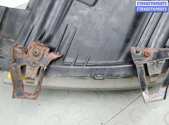 купить фара правая на TOYOTA COROLLA VERSO 2