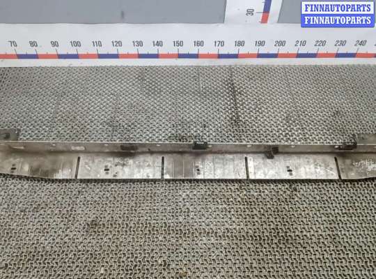 подножка внешняя декоративная MB1382670 на MERCEDES BENZ M-CLASS W164