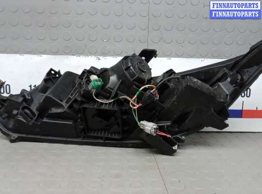 купить фара правая на MITSUBISHI ECLIPSE CROSS