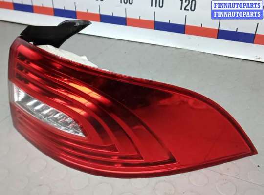 купить фонарь задний правый на SKODA SUPERB 2