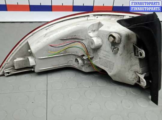 купить фонарь задний правый на SKODA SUPERB 2