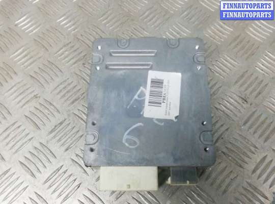 купить блок управления на TOYOTA AURIS E150