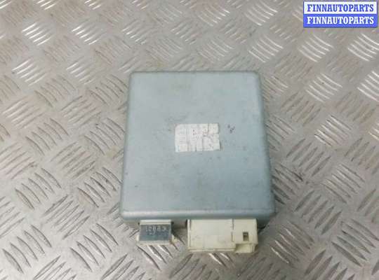 купить блок управления на TOYOTA AURIS E150