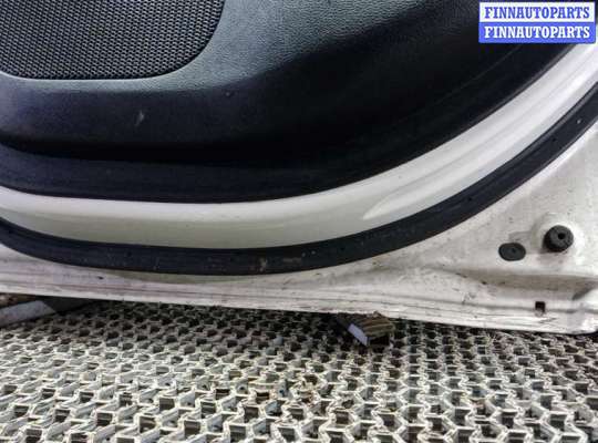 купить дверь задняя правая на JEEP GRAND CHEROKEE WK2