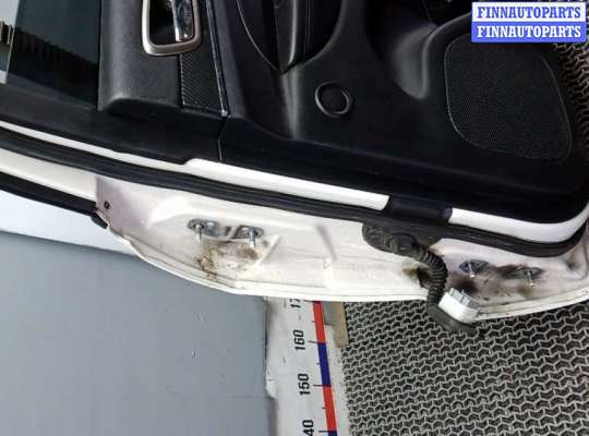 купить дверь задняя правая на JEEP GRAND CHEROKEE WK2