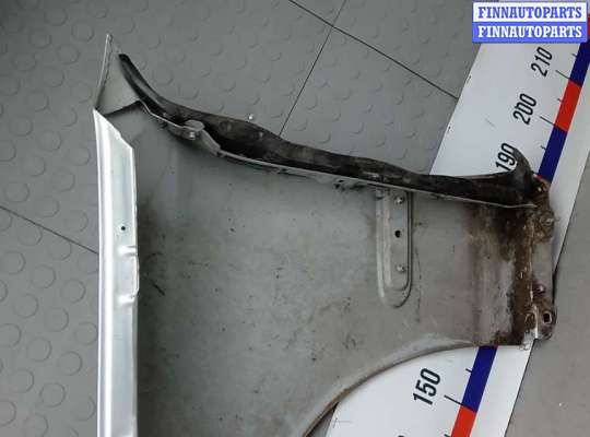 купить крыло переднее правое на MERCEDES BENZ C-CLASS W203