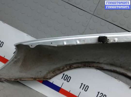 купить крыло переднее правое на MERCEDES BENZ C-CLASS W203