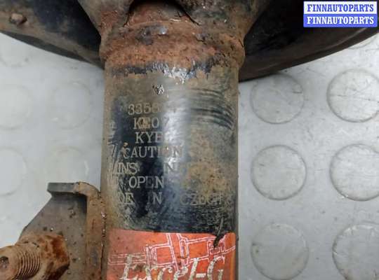 купить стойка передняя левая на TOYOTA VERSO AR2