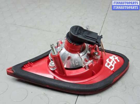 купить фонарь левый крышки багажника на VOLKSWAGEN PASSAT B6