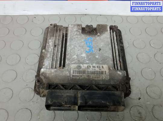 блок управления двс VG2396730 на VOLKSWAGEN TOUAREG 7L