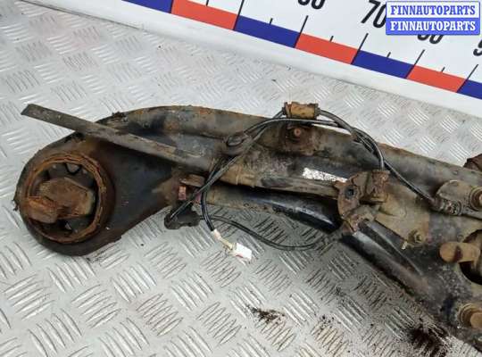 купить ступица задняя левая на HYUNDAI IX35 1