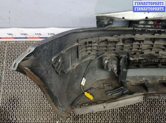 купить бампер передний на RENAULT MEGANE 2