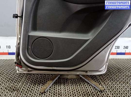 купить дверь задняя правая на FORD KUGA 1