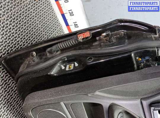 купить дверь передняя правая на FORD KUGA 1