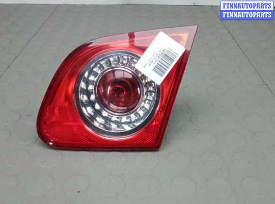 Фонарь крышки багажника на Volkswagen Passat B6 (3C)