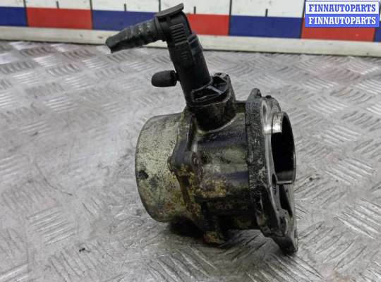 купить насос вакуумный на RENAULT MEGANE 3