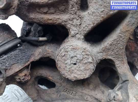 купить ступица задняя левая на KIA CARNIVAL 2