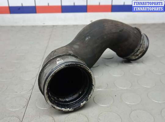 купить патрубок интеркулера на MERCEDES BENZ CLK C209