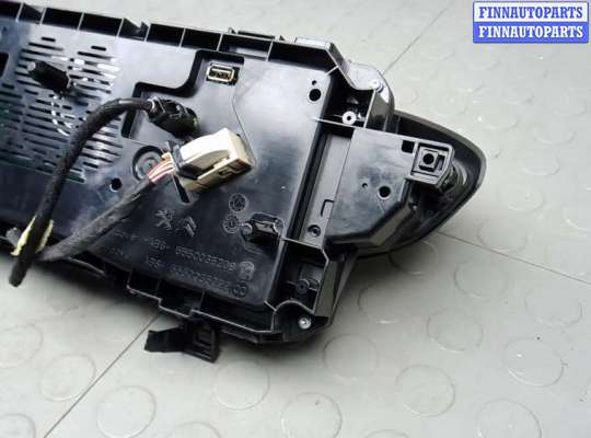 купить щиток приборов на PEUGEOT 3008 2