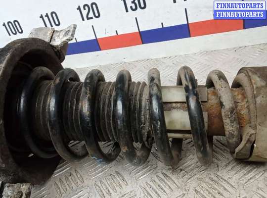 купить стойка задняя правая на VOLKSWAGEN TOUAREG 7L