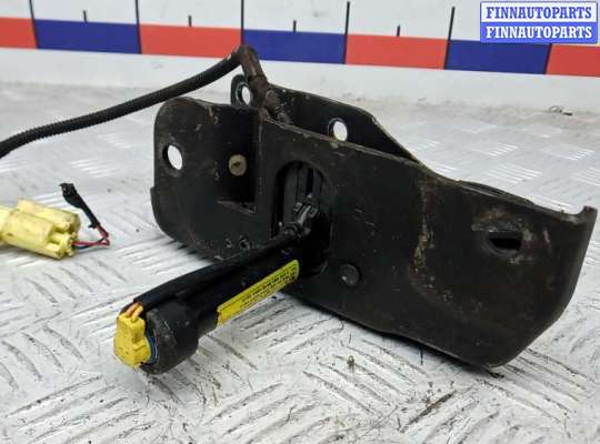 купить петля капота на KIA SORENTO 3