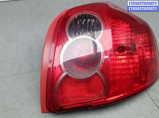 купить фонарь задний правый на TOYOTA AURIS E150