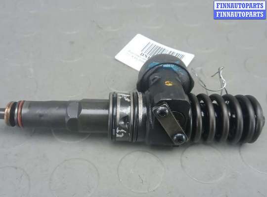 Форсунка топливная на Volkswagen Touran I (1T)
